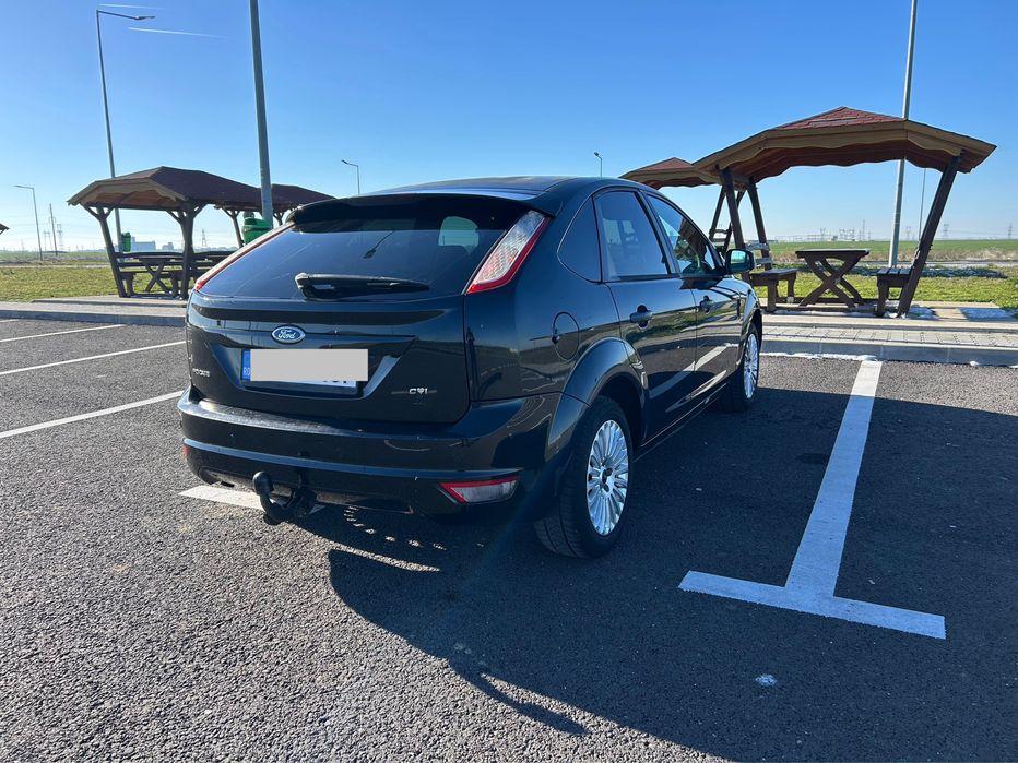 Ford Focus 1.6 benzina 2010
