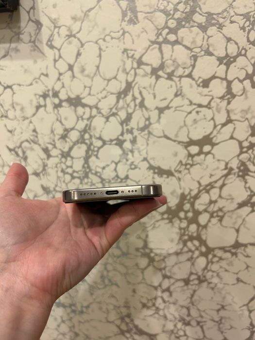 Продам Iphone 16pro за 510000+Торг