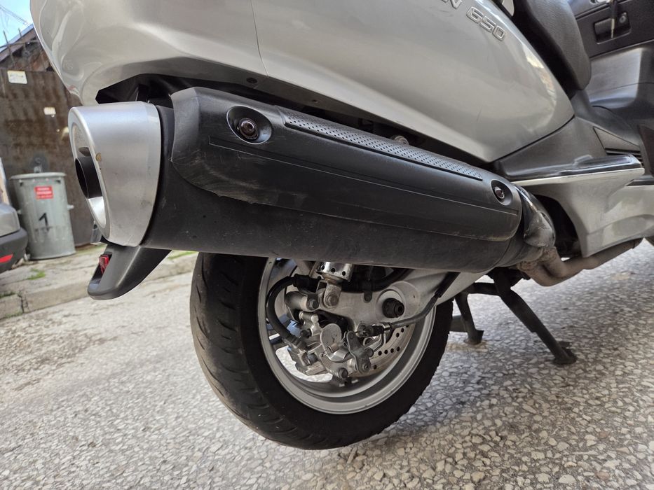 Suzuki burgman 650