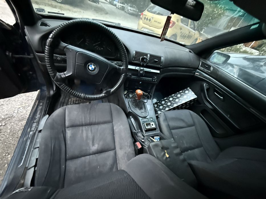 BMW e90 318d на части /BMW e39 2.2i