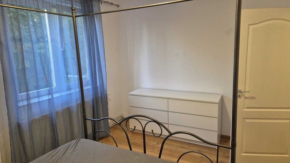Chirie ap 2 camere  Careiului vizavi de Shoping City
