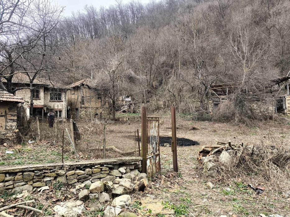 Продава се Къща в Казанлък - 70 кв.м за 139 €/кв.м - Снимка #4