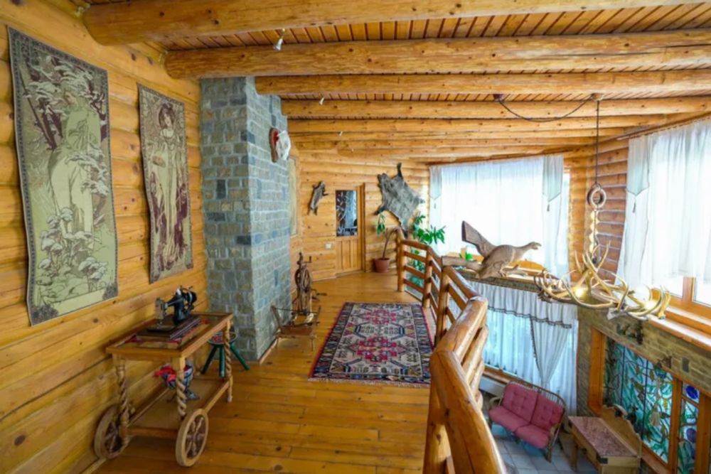 Дава се под наем Къща в Банско - 685 кв.м за 1122 € - Снимка #13