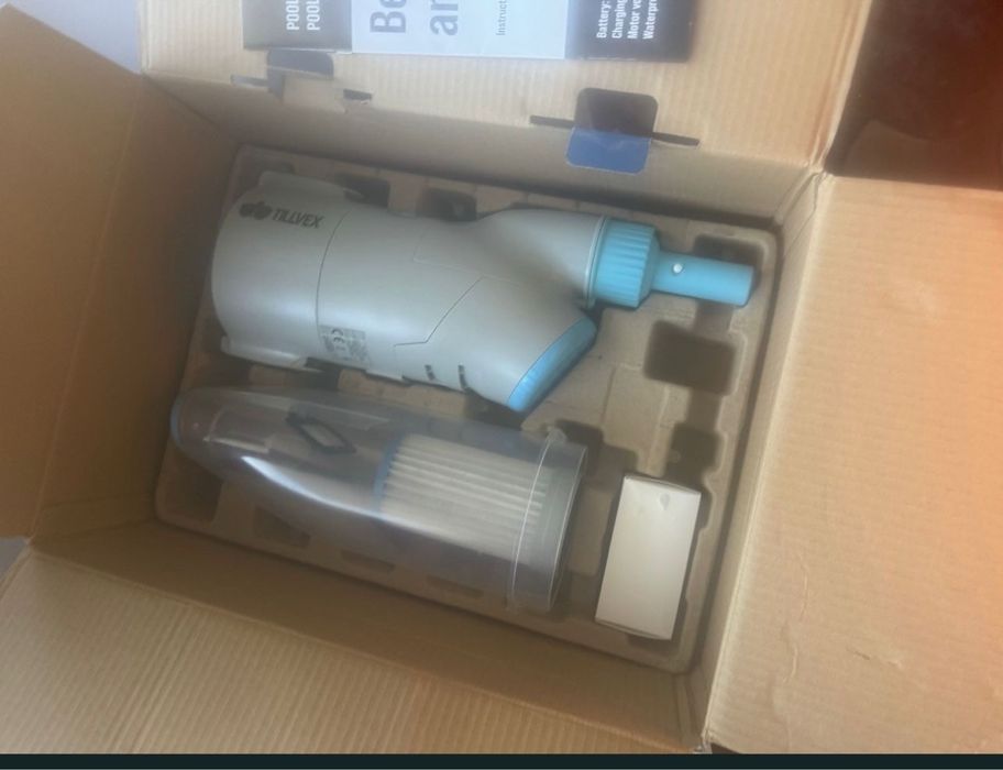 Aspirator Tilvex pentru piscine si spa nou