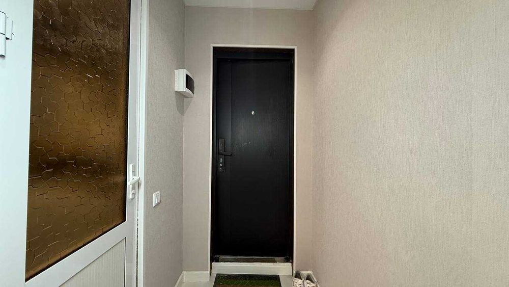 Киргили Дружба 4 қаватда 2 хонали квартира сотилади. ID: 1918