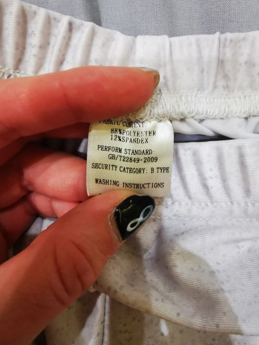 Интересен и различен клин с принт.