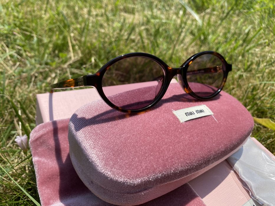 Дамски очила с кутия Miu Mi