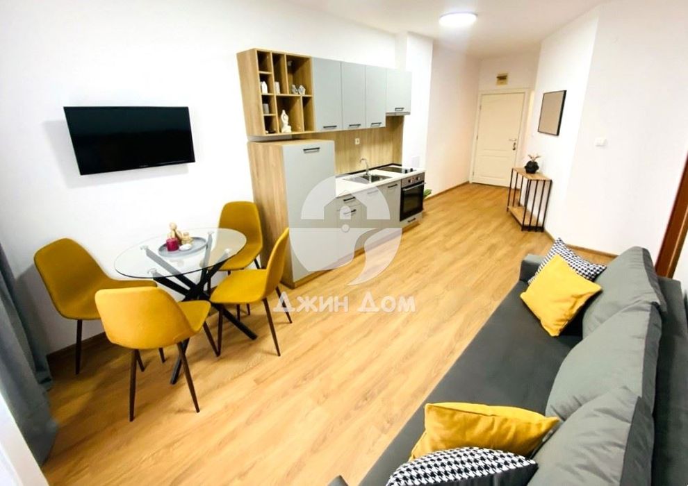 Продава се Двустаен апартамент в к.к. Слънчев бряг - 56 кв.м за 617 €/кв.м - Снимка #1