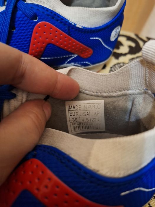 Продаются бутсы для футбола