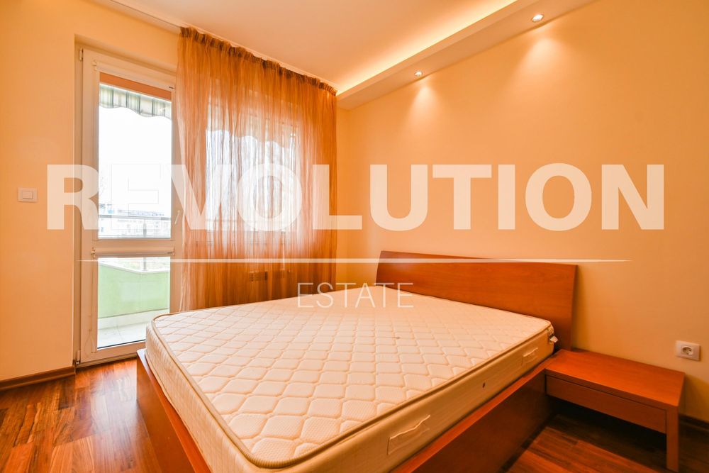 Дава се под наем Тристаен апартамент в София, Студентски град - 86 кв.м за 750 € - Снимка #5