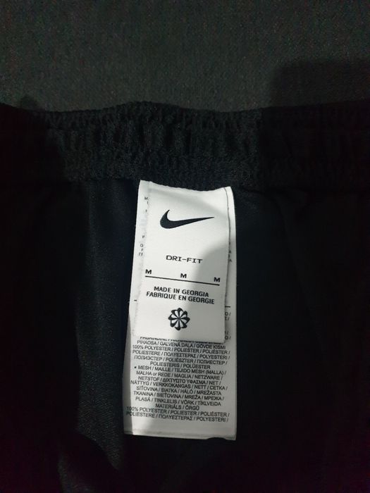 Blugi barbati de vanzare