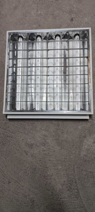 Осветителни тела с луминисцентни лампи