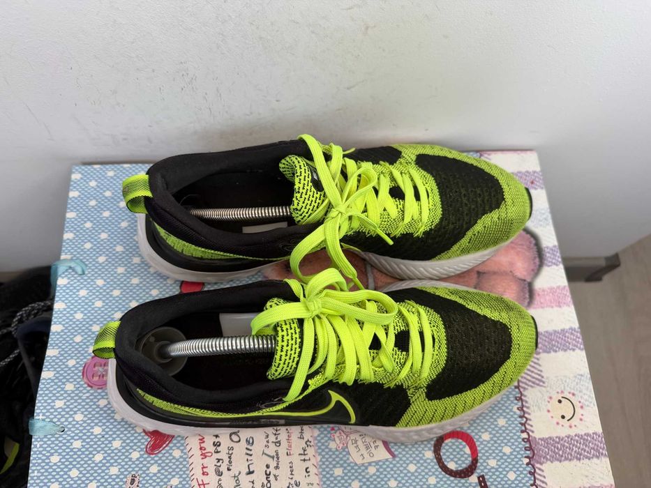 Nike React Infinity Run Flyknit 2 Volt Black ''оригинални маратонки 44 номер