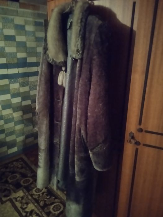 Шуба мутуновая серая