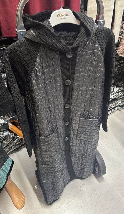Veste & geci & pulovere & rochii dama