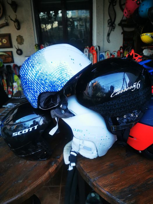 Vand casca casti in stare foarte buna