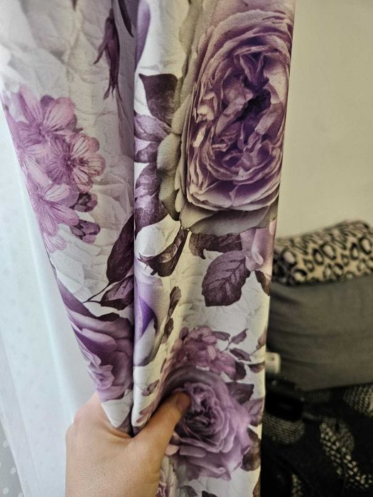 Draperie model floral living