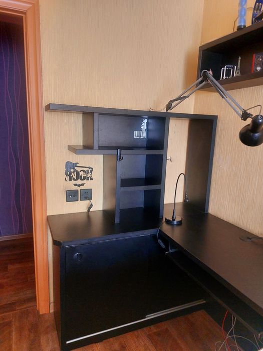 Темиртау! Продаю компьютерный стол