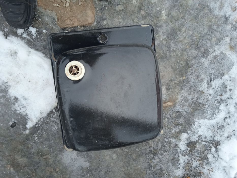 Раковина металлическая