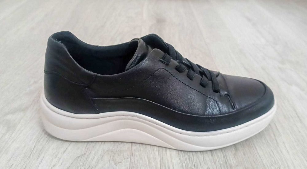 Pantofi moderni piele naturala marimea 39