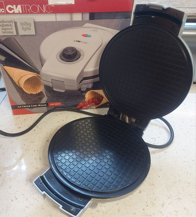 Продаётся вафельница производство- Украина