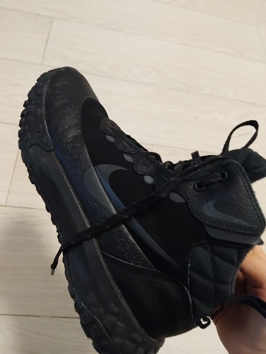Ghete de iarna Nike fără cutie