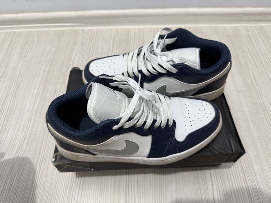 Jordan кроссовки