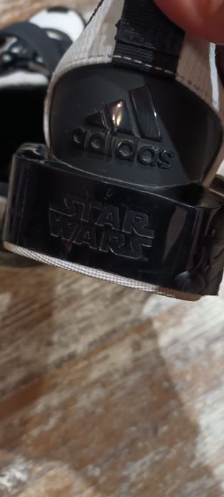 Маратонки адидас 33 номер