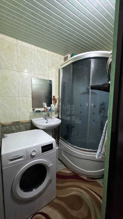 Коракамиш Галаба боги олдида 3 хона сотилади евроремонт