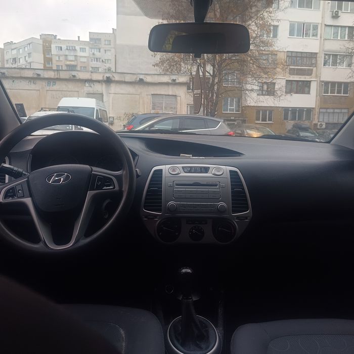 Hyundai i20 продава се