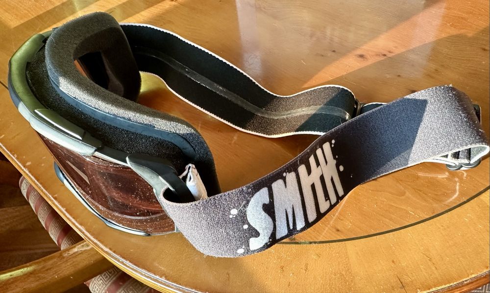 Детски маска Smith и каска B-square за ски/ сноуборд