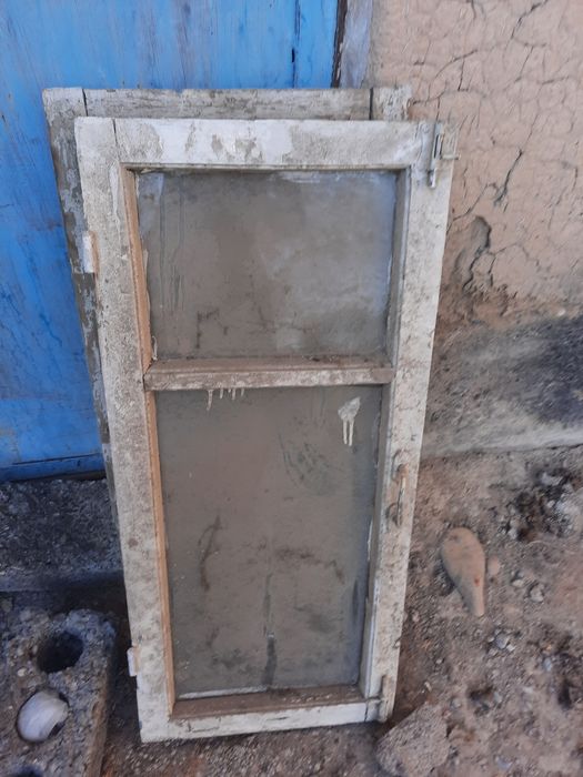 Зеркала, деревянные.