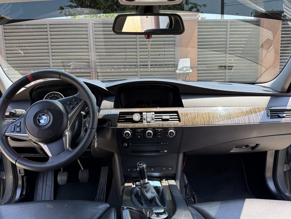 BMW 5 Series 2004 — imagine 4