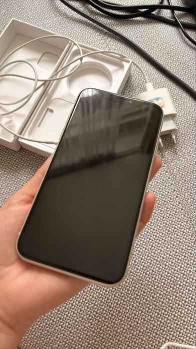 Iphone 11, 128гб, белый