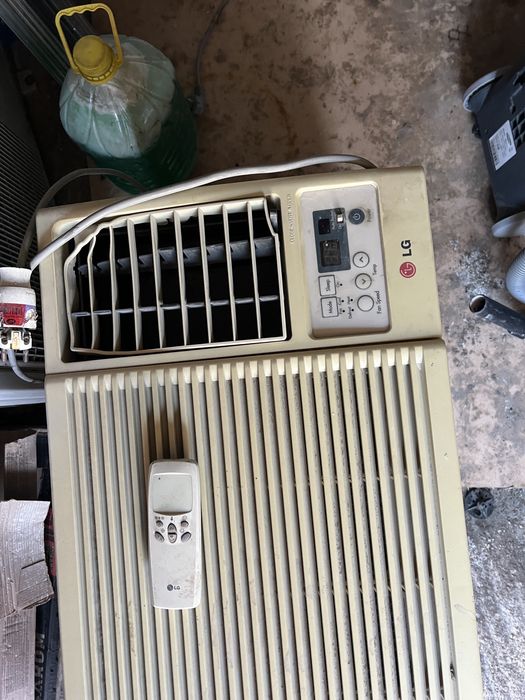 Aer conditionat lg perfect functional !