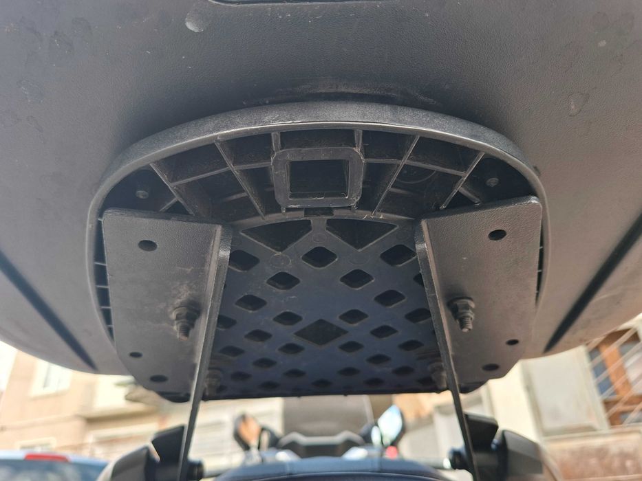 Стойка за куфар Honda Forza
