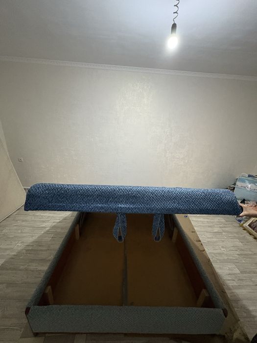 Кровать с нишой