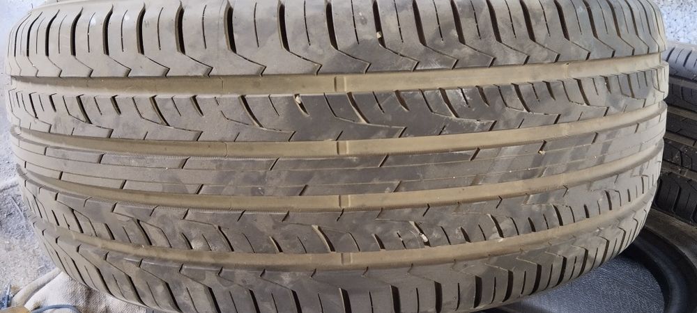 Продам шины на 19