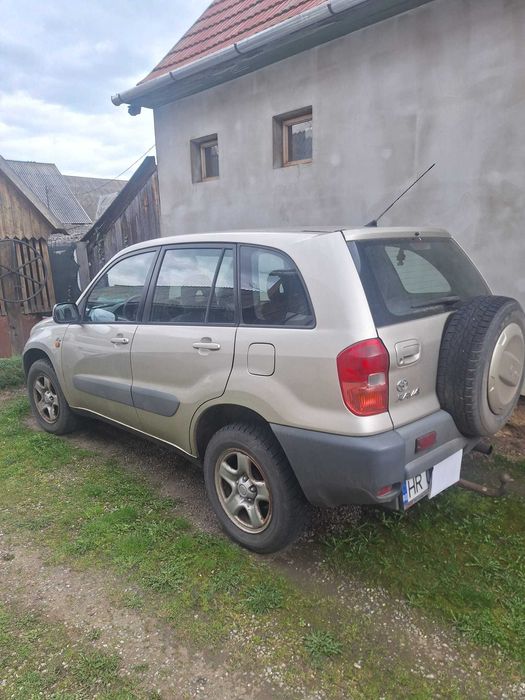 Toyota Rav4 4*4 de vanzare