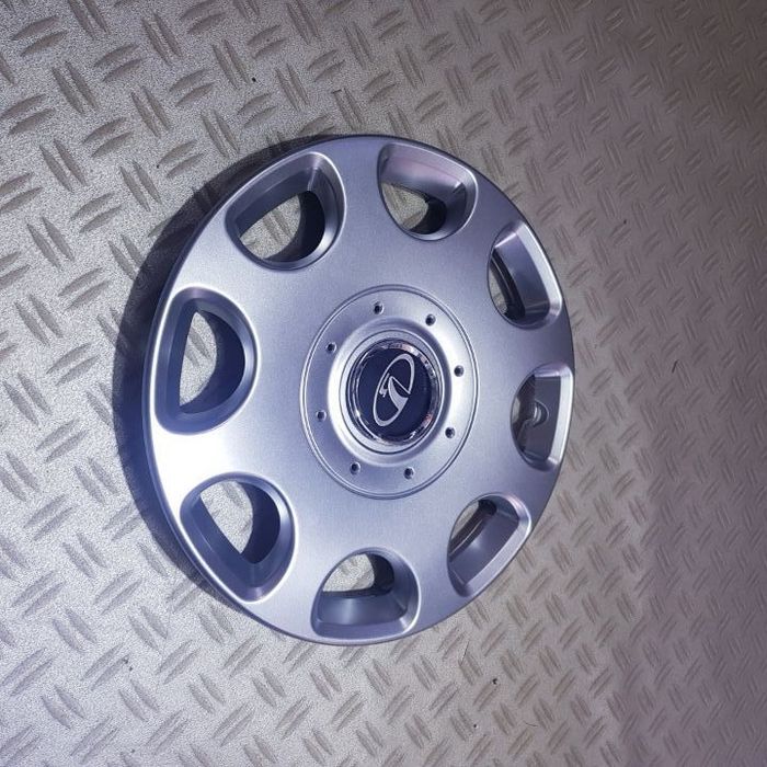 capace roti daihatsu r14  la set de 4 buc ,capace janata aliaj