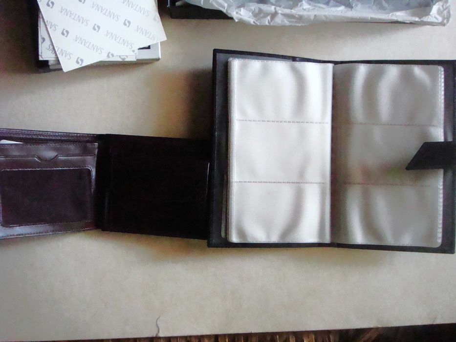 Кожени портфеил и визитник