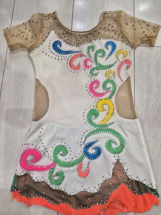 Трико за художествена гимнастика