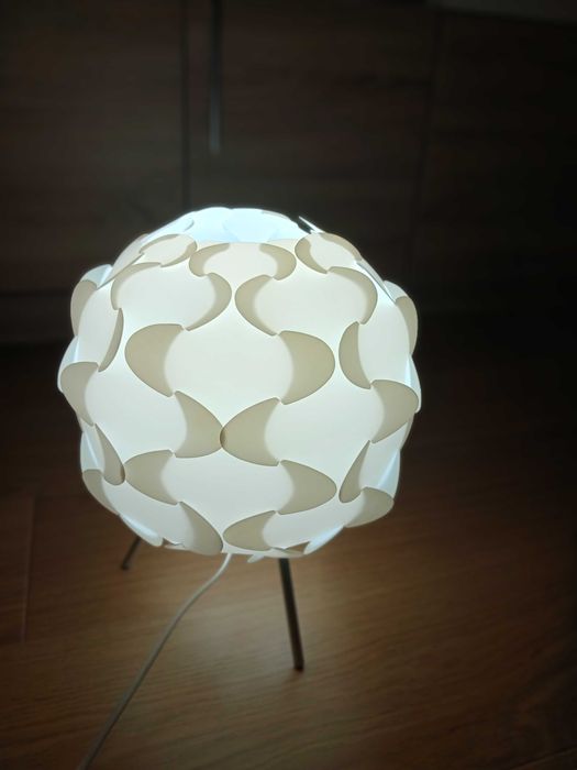 Veioza / lampa alba IKEA Fillsta