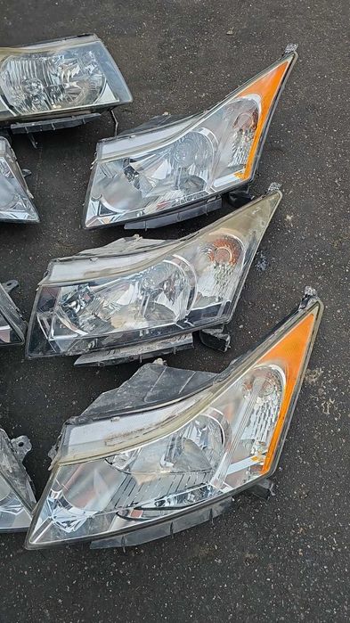 Фары на Chevrolet Cruze