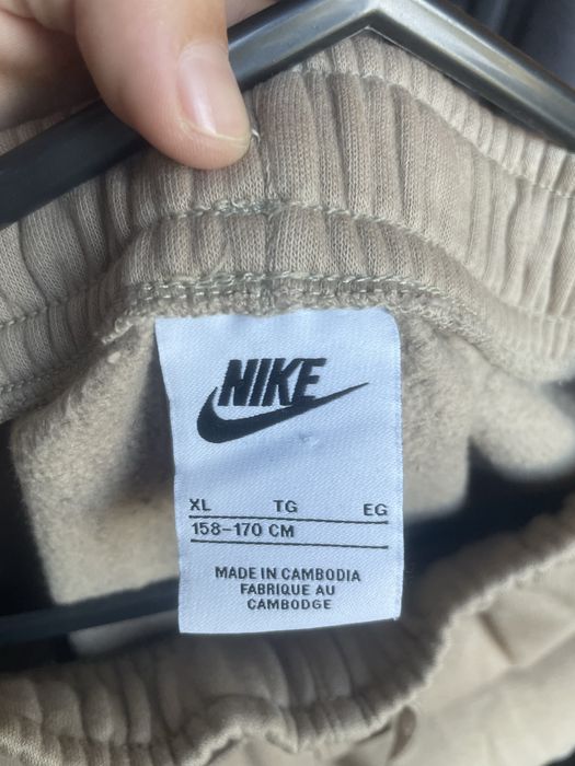 Долнище Nike 158-170 М размер