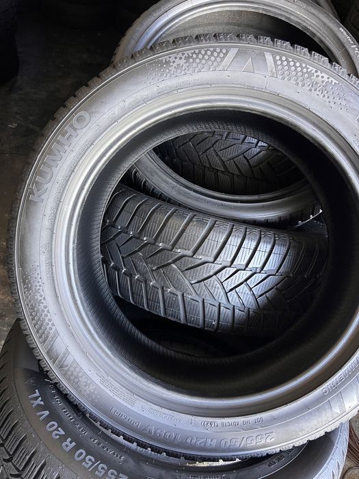 4 anvelope iarna ca NOI 255/50/20 , Kumho , DOT 2022 , 8 mm