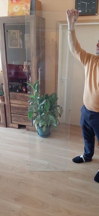 Чисто нов ,сгъваем параван за баня