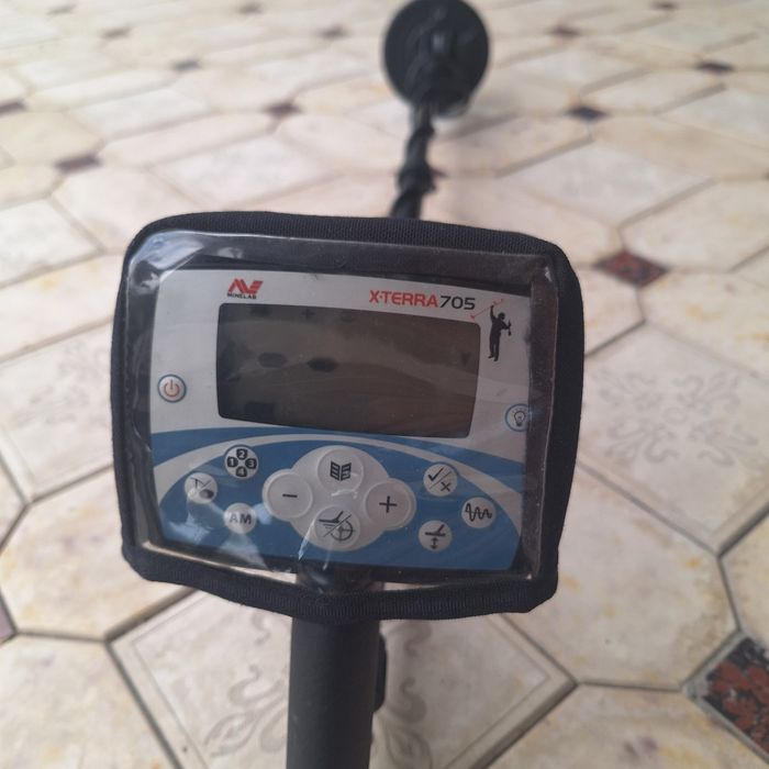 Металлоискатель Minelab X Terra 705