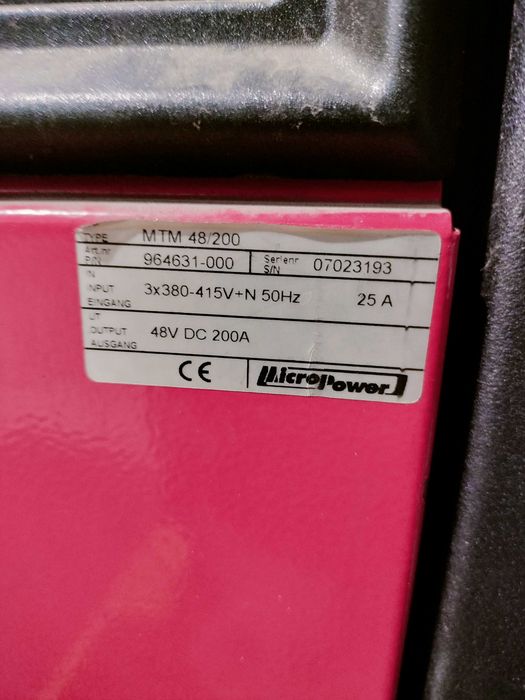 Statie incarcare 12/72v 200ah Micropower