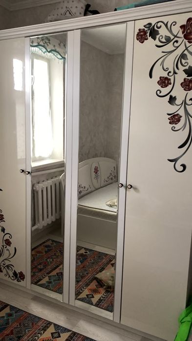 Жаңа Жиhaздар сатылады!